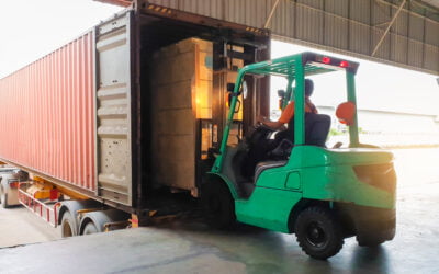 How Improperly Loaded Cargo May Cause a Truck Accident